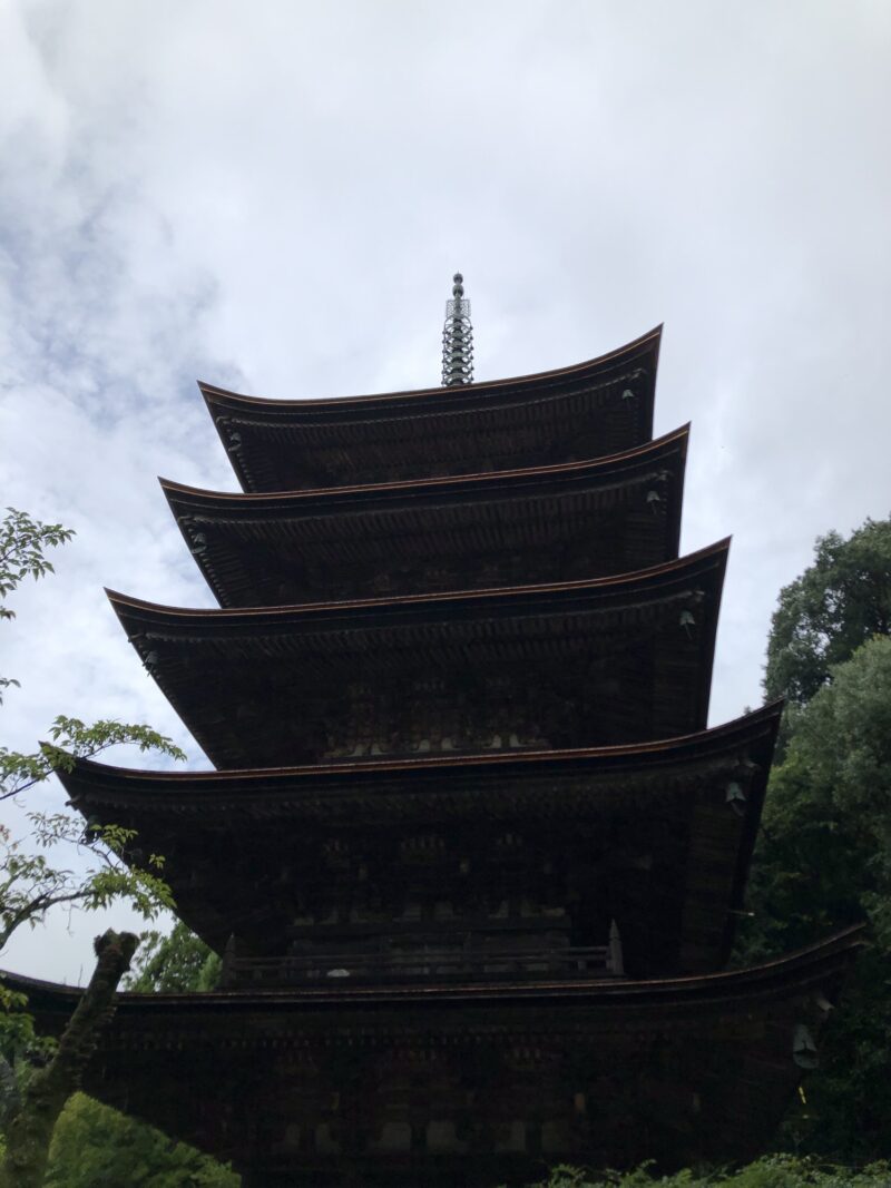 瑠璃光寺五重塔