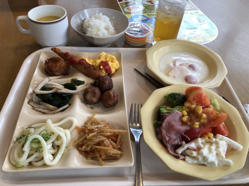 ココスの朝食バイキング