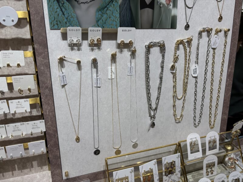 紙屋町シャレオ「Cullet(カレット)」